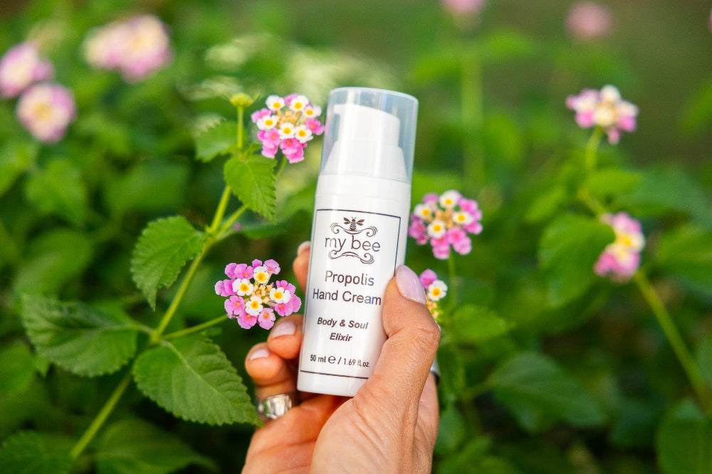 Cremă de mâini cu propolis