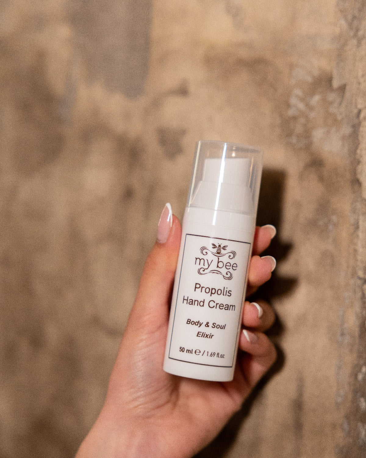 Cremă de mâini cu propolis